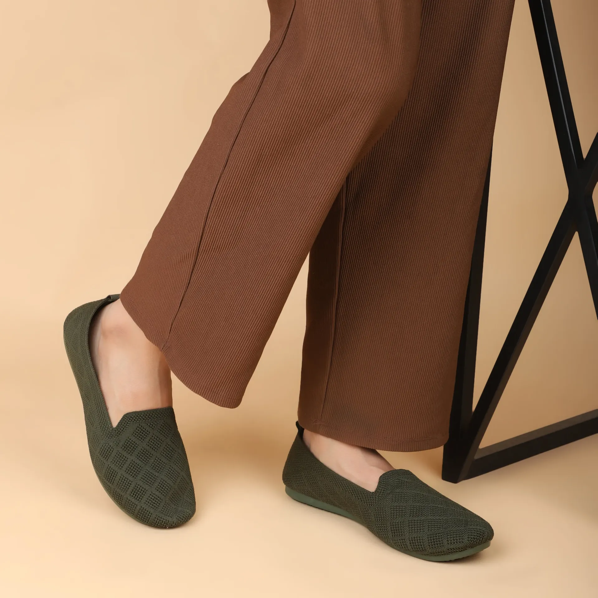 Women’s Stylish Bellies – Comfortable & Trendy Flat Shoes